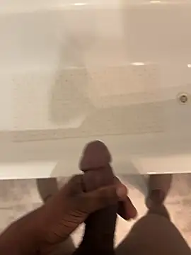 Snapshot of baiseurmeuf_parfait chatting on 03/01/26, 12:07 baiseurmeuf parfait online show from 03/01/26, 12:07