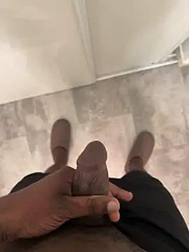 Snapshot of baiseurmeuf_parfait chatting on 03/11/26, 09:10 baiseurmeuf parfait online show from 03/11/26, 09:10