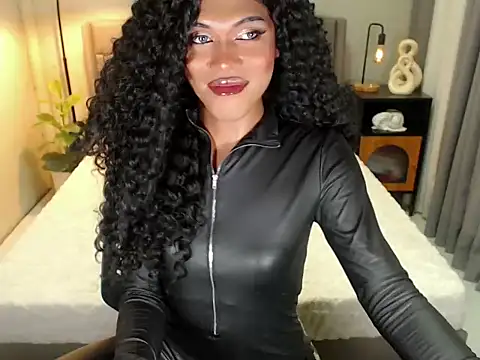 UnforgetableAnna online show from 04/07/26, 12:49