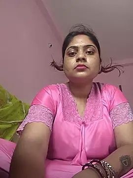 Snapshot of Aanushaka chatting on 06/05/26, 02:51 Aanushaka online show from 06/05/26, 02:51