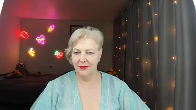 Mary-Leee online show from 05/29/26, 04:38