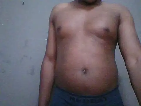 Snapshot of Masked_Pappi chatting on 02/21/26, 03:02 Masked Pappi online show from 02/21/26, 03:02