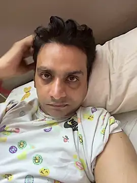 online4u08 online show from 03/22/26, 05:16