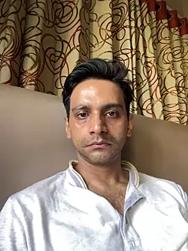 online4u08 online show from 04/01/26, 03:51