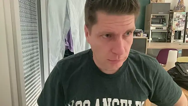 Minmoi1984 online show from 03/09/26, 02:21