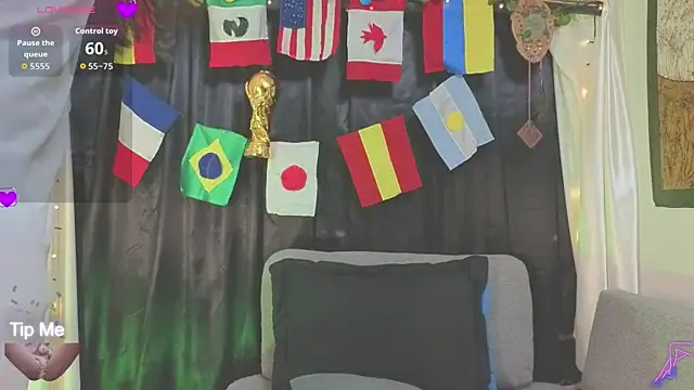 LeanaMaturee online show from 07/14/26, 01:06