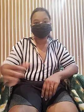 Cutie bae011 online show from 02/26/26, 05:56