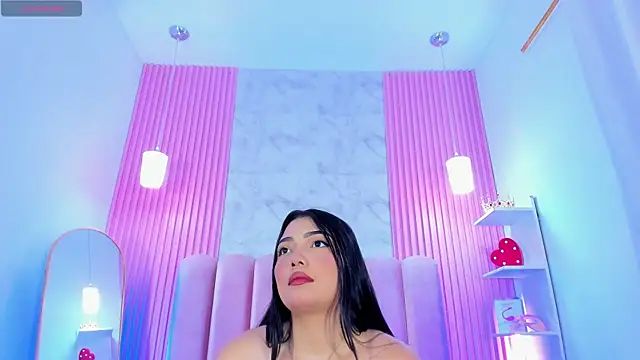 Snapshot of ArianaRougee chatting on 06/30/26, 03:29 ArianaRougee online show from 06/30/26, 03:29