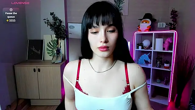 demetra   online show from 03/11/26, 08:20