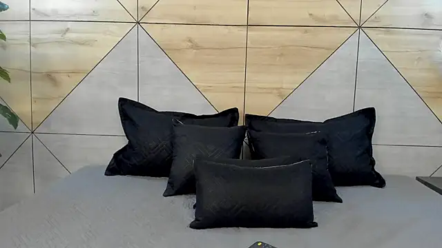 AnnyVega   online show from 03/24/26, 08:36