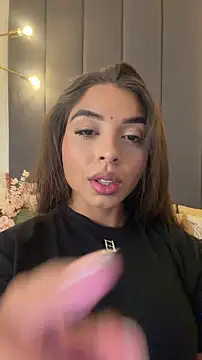 AnnyVega   online show from 05/15/26, 08:27