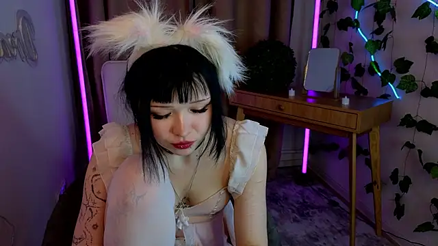 myawka1 online show from 02/23/26, 10:51