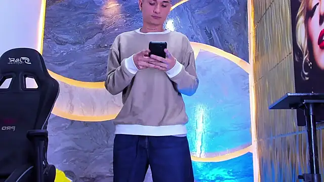 Matheus Ic  online show from 02/23/26, 08:39