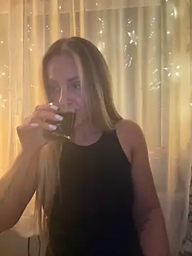 MatureQueen41 online show from 03/07/26, 10:07