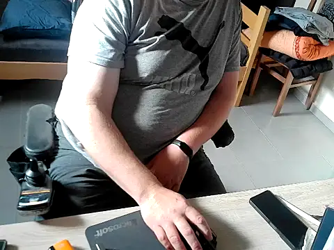 pozitiva000 online show from 04/12/26, 02:44