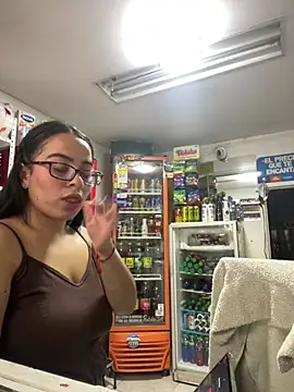 Ivonneadams online show from 02/25/26, 08:40