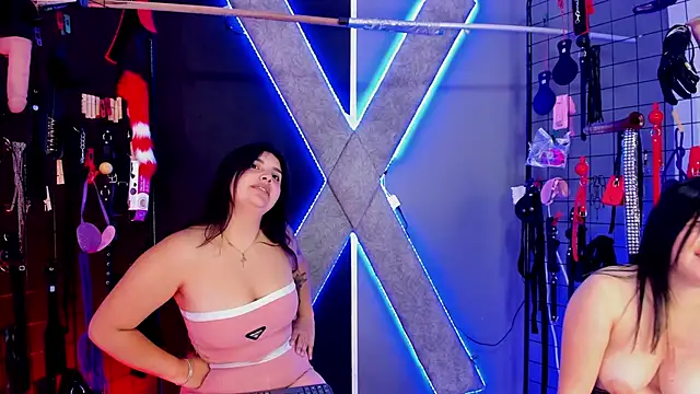 Sheila BDSM  online show from 04/03/26, 03:32