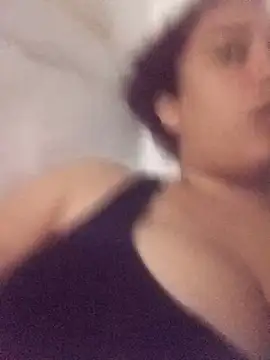 Ellem 05 online show from 04/25/26, 12:02