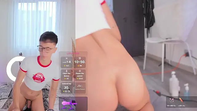 Thiago Jones1 online show from 04/24/26, 04:09