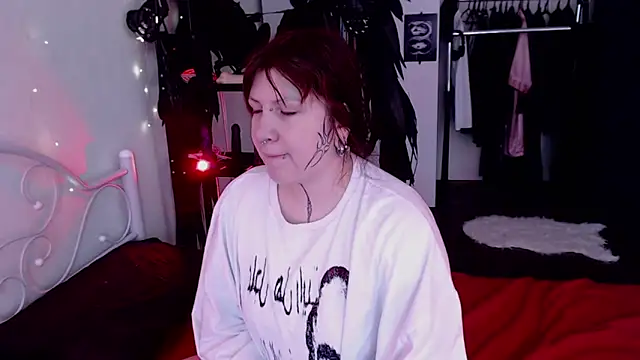 Snapshot of GothicKiraVex chatting on 05/09/26, 07:57 GothicKiraVex online show from 05/09/26, 07:57