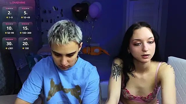 LuxuryLoverss online show from 04/01/26, 01:41