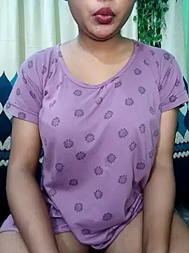 Snapshot of Turshaio chatting on 07/11/26, 04:59 Turshaio online show from 07/11/26, 04:59