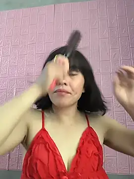 Snapshot of juicy-milu chatting on 06/28/26, 05:35 juicy-milu online show from 06/28/26, 05:35