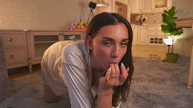 EnriquetaLemma online show from 04/17/26, 12:41