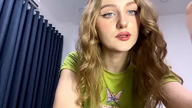 HotCheeseCake online show from 03/03/26, 10:43