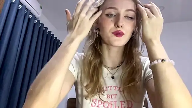 HotCheeseCake online show from 03/05/26, 11:39