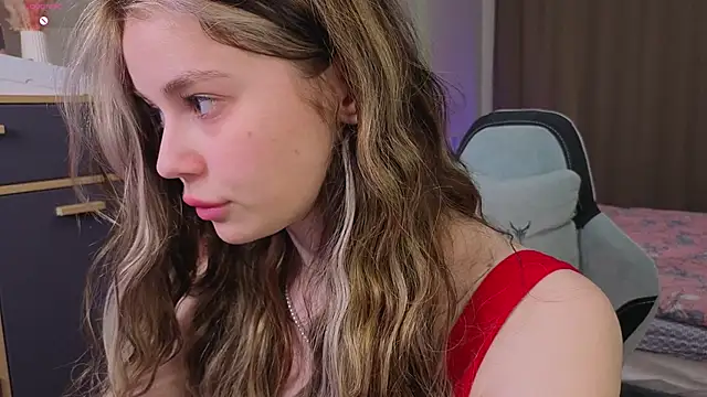 Dipamelly online show from 04/01/26, 01:41