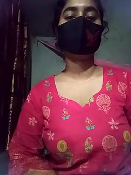 hotgirls02 online show from 04/20/26, 11:17