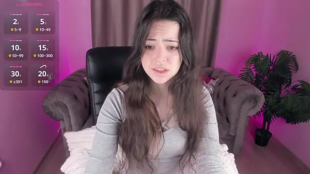 Snapshot of CaseySparkle chatting on 03/08/26, 09:57 CaseySparkle online show from 03/08/26, 09:57