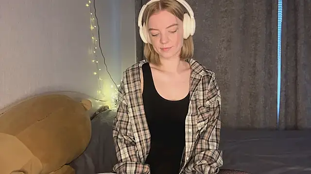 Marry Sornatiko online show from 03/19/26, 03:27