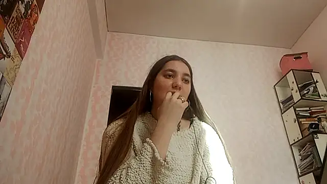Snapshot of JanineThielman chatting on 05/03/26, 10:54 JanineThielman online show from 05/03/26, 10:54