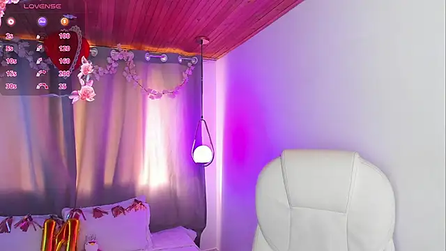 NixieSterling online show from 04/19/26, 09:28