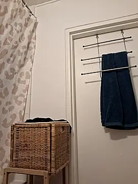 JestingSense online show from 04/12/26, 08:52