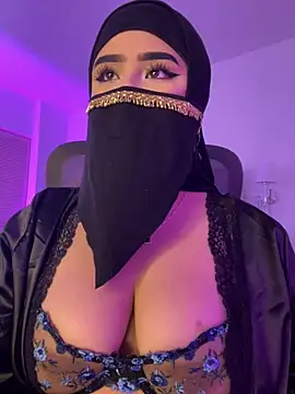 Yasmin cute online show from 07/13/26, 06:22