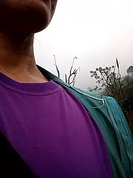 elen8800 online show from 04/02/26, 01:36