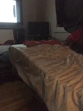 Snapshot of Shameless1989 chatting on 03/12/26, 01:23 Shameless1989 online show from 03/12/26, 01:23