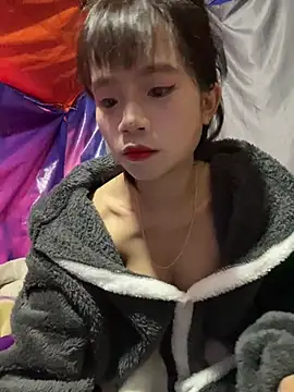 Snapshot of bimbim-bup chatting on 03/12/26, 03:56 bimbim-bup online show from 03/12/26, 03:56