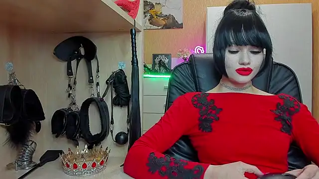 KristiTopxx online show from 04/18/26, 08:31