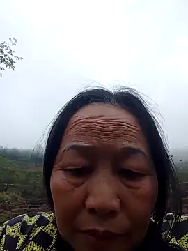 heesuu11 online show from 03/10/26, 01:21