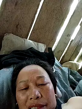 heesuu11 online show from 04/07/26, 05:30