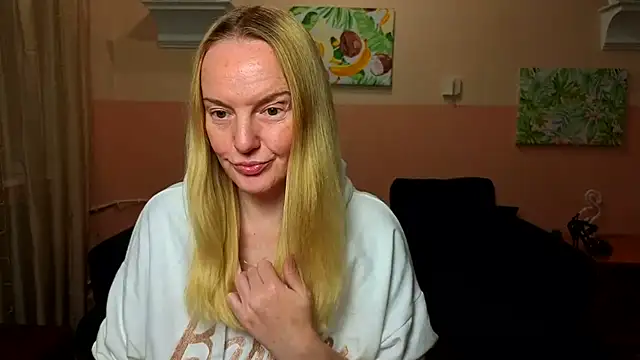 Snapshot of Bella_soulmate chatting on 07/12/26, 05:20 Bella soulmate online show from 07/12/26, 05:20