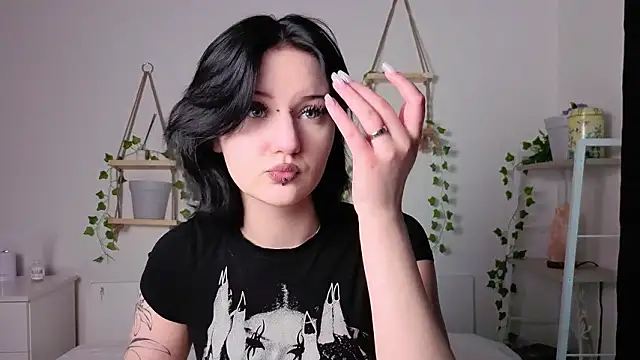 Yuki Shiro online show from 03/07/26, 08:11