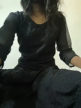 sexy queenn  online show from 03/11/26, 07:58