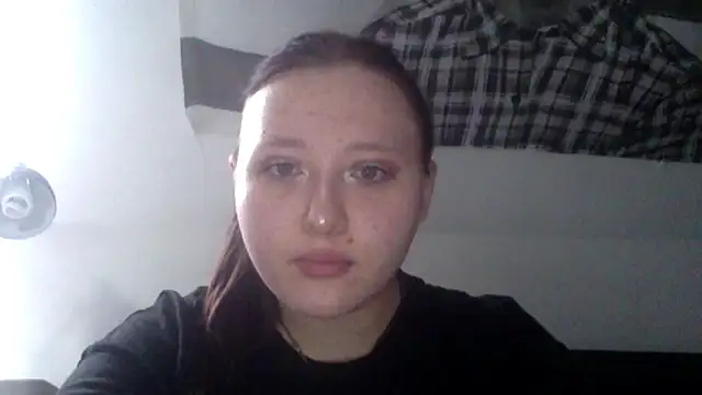 Snapshot of AriaWet chatting on 03/11/26, 03:51 AriaWet online show from 03/11/26, 03:51
