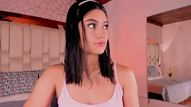 KatherineRuiz  online show from 04/18/26, 12:09