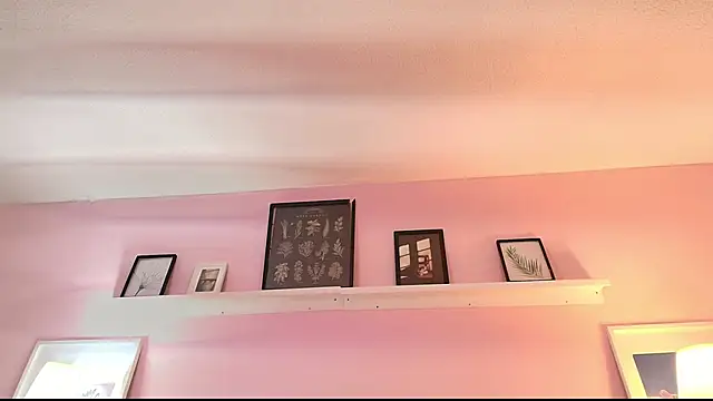 Snapshot of Abigailladyy chatting on 03/05/26, 11:39 Abigailladyy online show from 03/05/26, 11:39